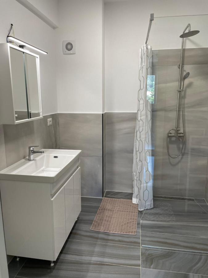 Apartament - Housing21 Gura Humorului Luaran gambar